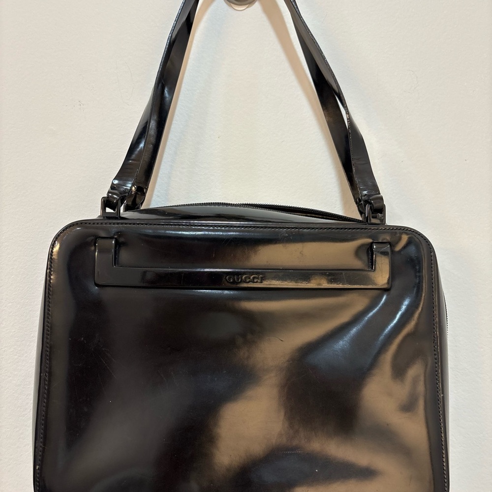Gucci Glossy Black Leather Bag * Please note: Bag is peeling inside